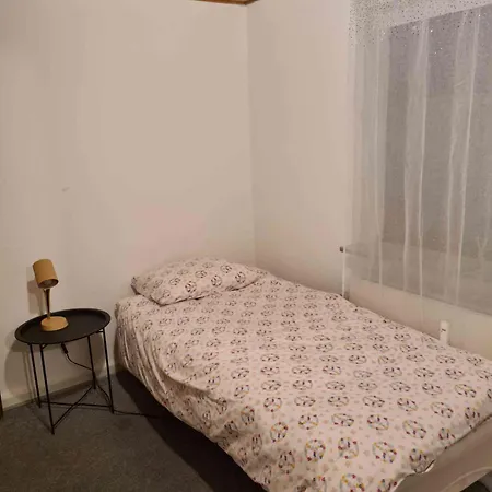 Den Gamle Skole Apartman *